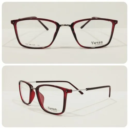 Fancy metal eyewear frame by S M Opticals